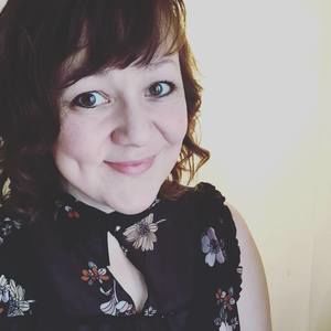 Meet your Posher, Carly